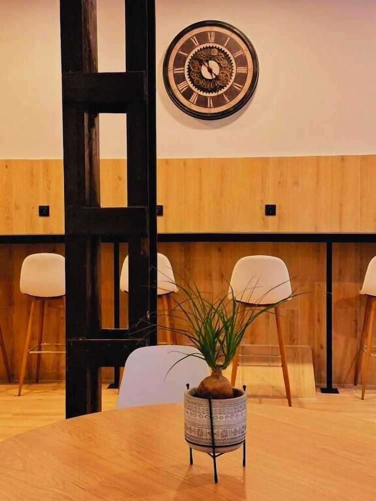 Photo - Urban Inn Madrid