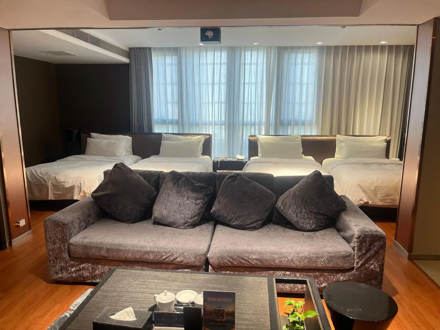 Photo - Qingdao Housing International Hotel