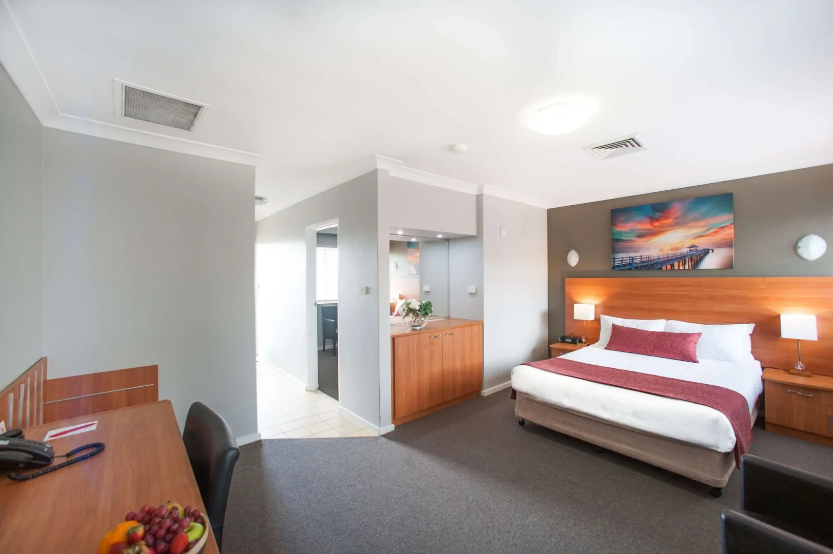 Foto - Ramada Hotel & Suites Sydney Cabramatta