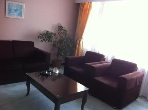 Photo - First Apart Residence