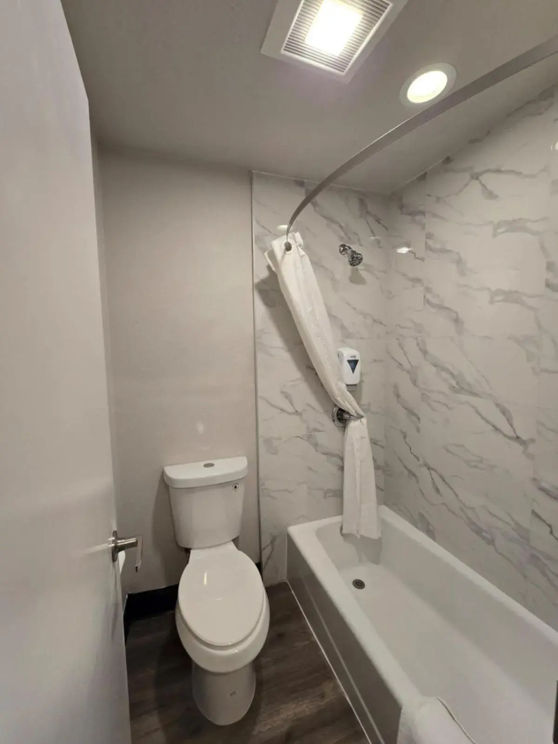 Photo - Hyland Inn near Legoland