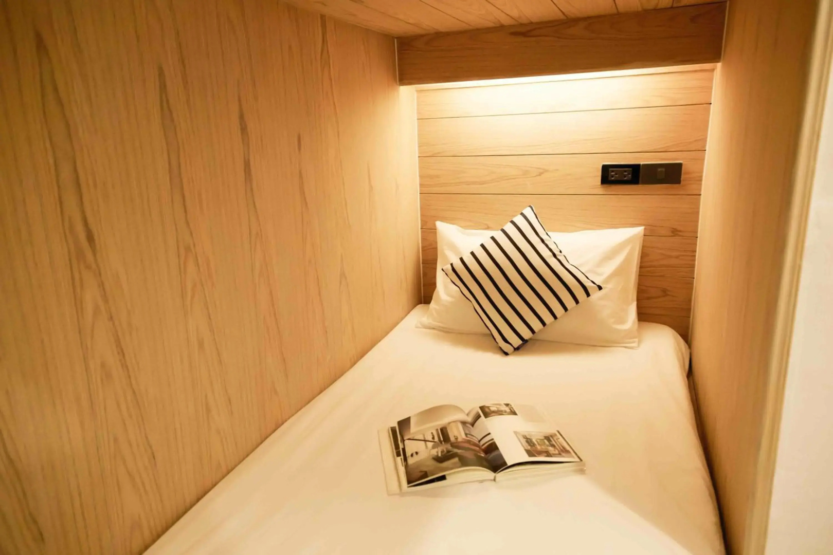 Photo - Vann Bangkok Boutique House