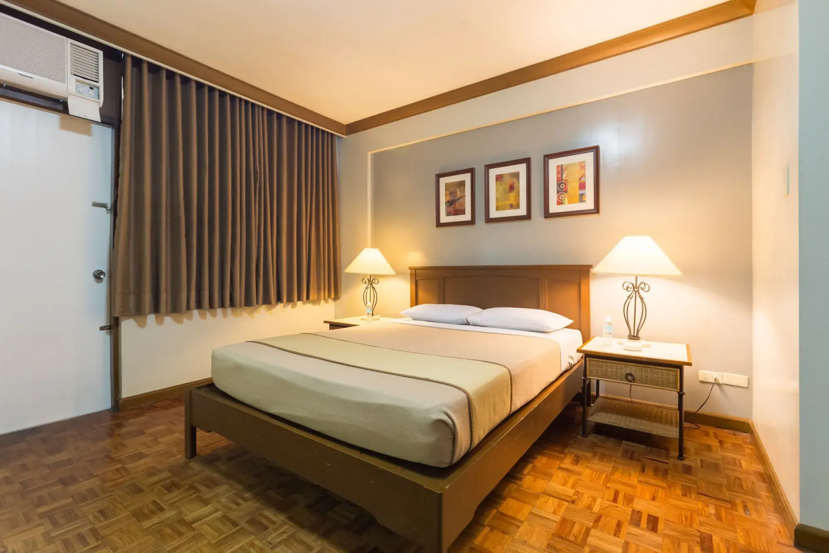 Foto - Tropicana Suites