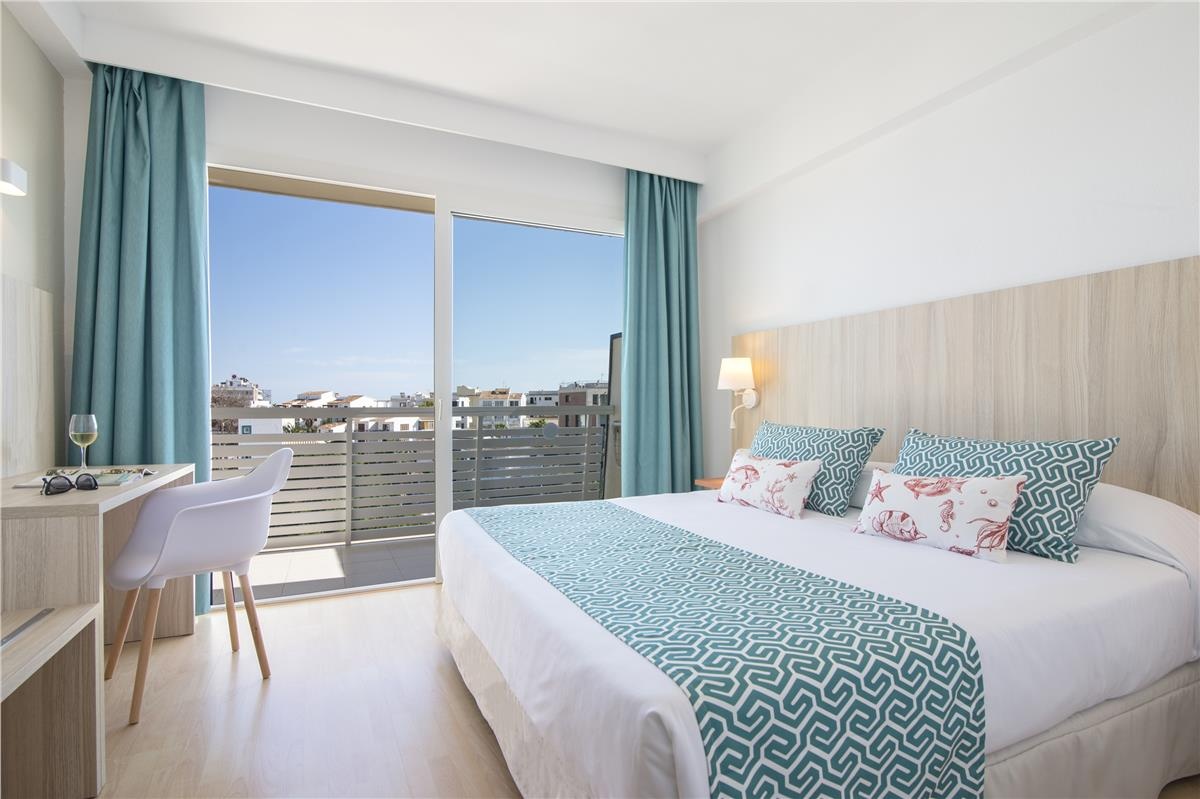 Photo - Hotel Vistamar (Adults Recommended)