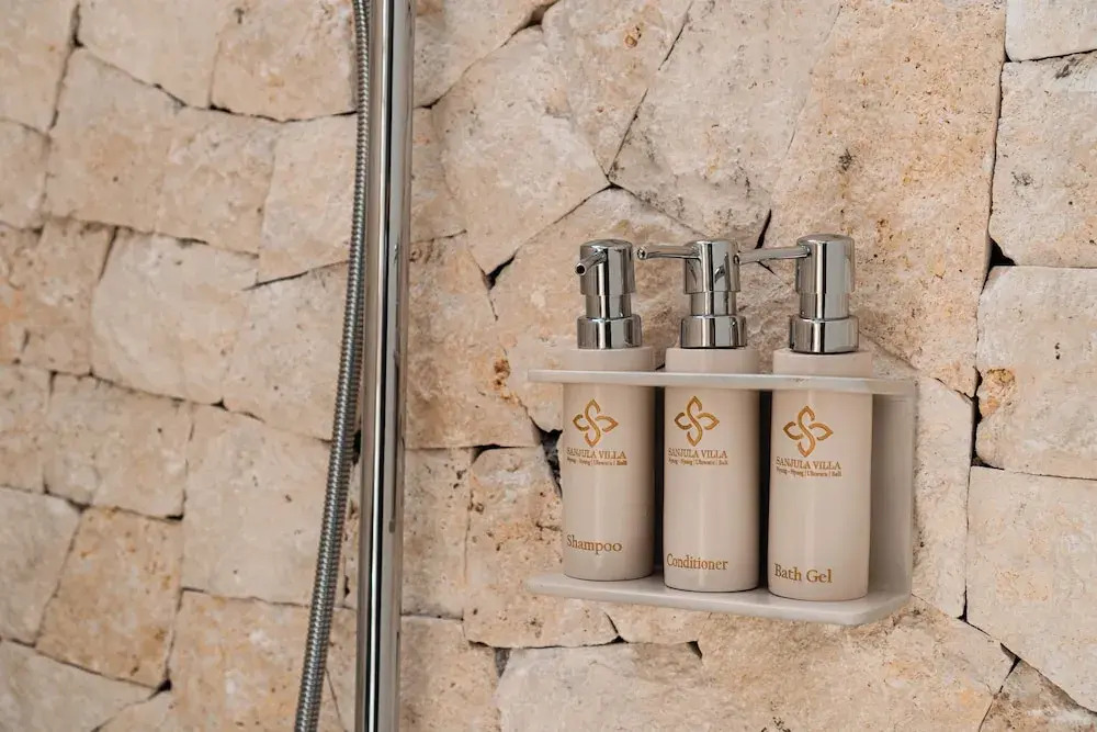 Foto - Sanjula Uluwatu