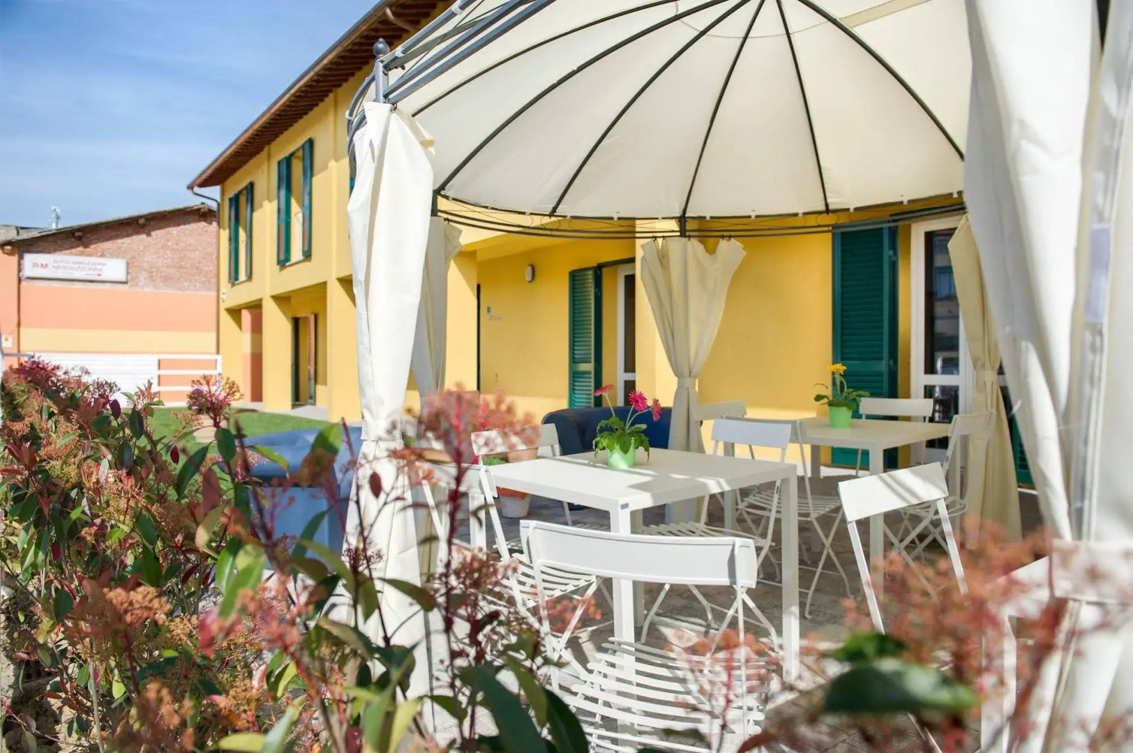 Photo - Vele Storiche Pisane - free private parking