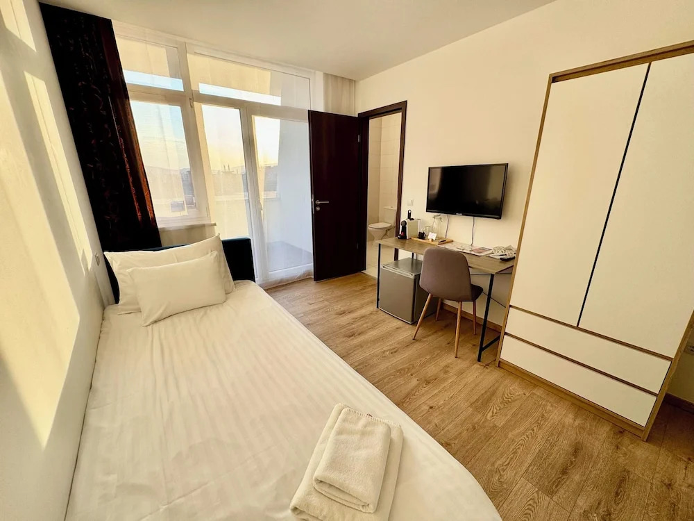 Foto - Rooftop City Residence with Underground Parking