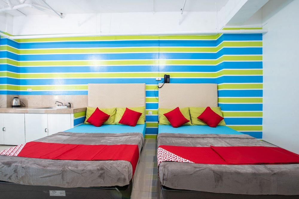 Foto - Yuj Inn Pasay