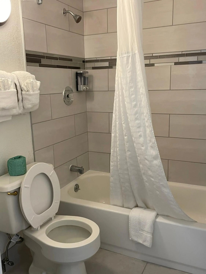 Foto - Tricove Inn & Suites