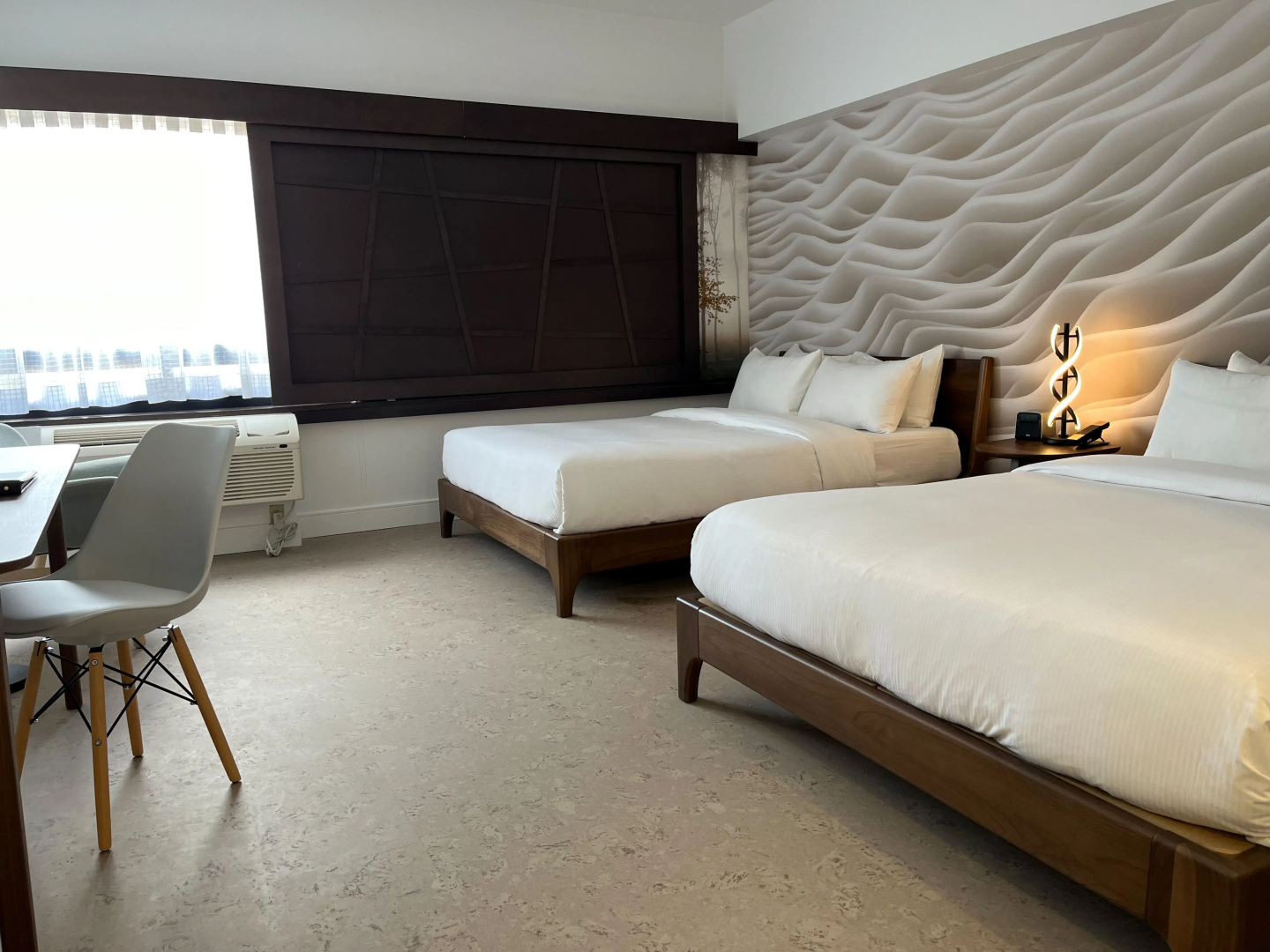 Photo - Hotel Ruby Foo's