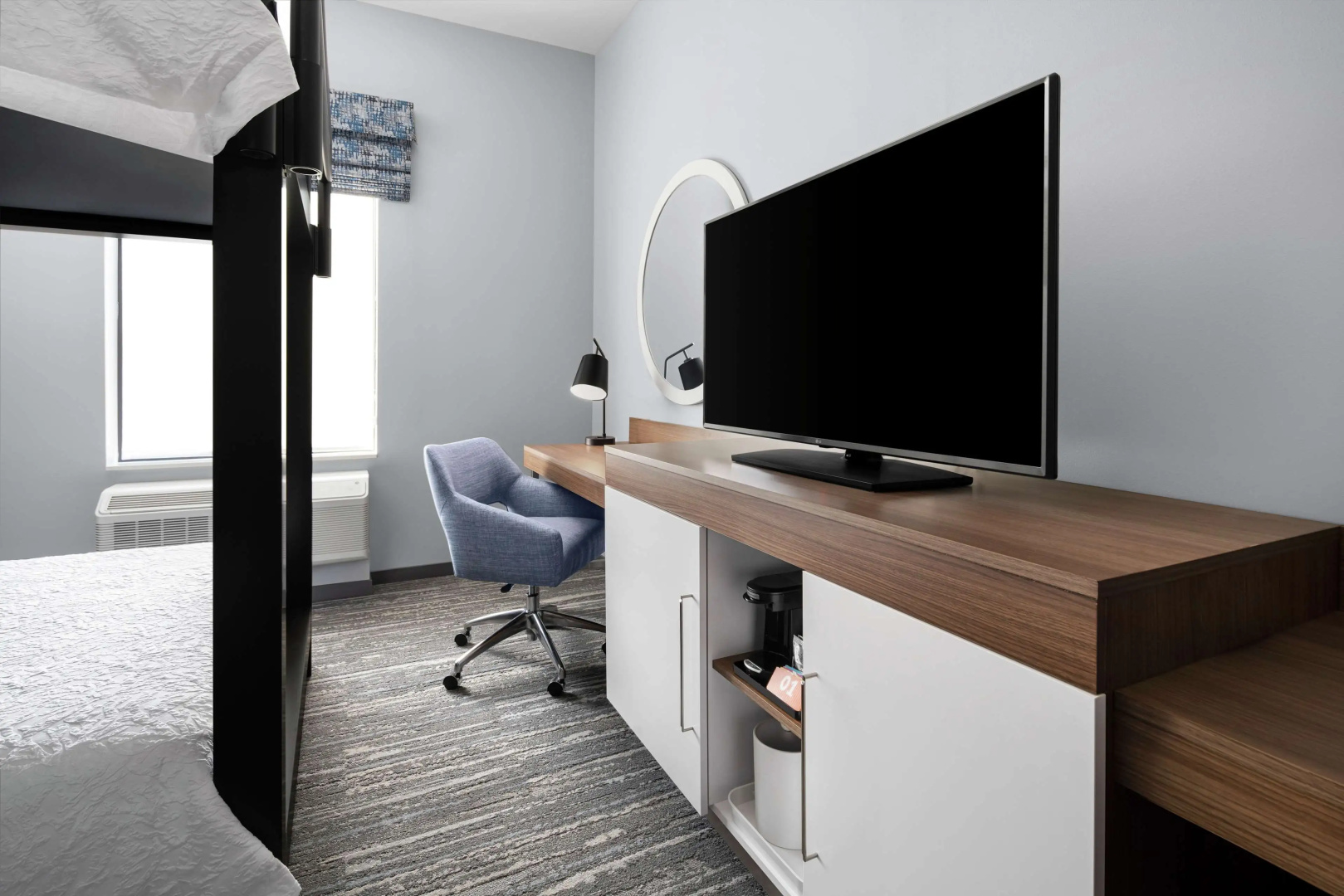 Photo - Hampton Inn & Suites Bridgeview Chicago