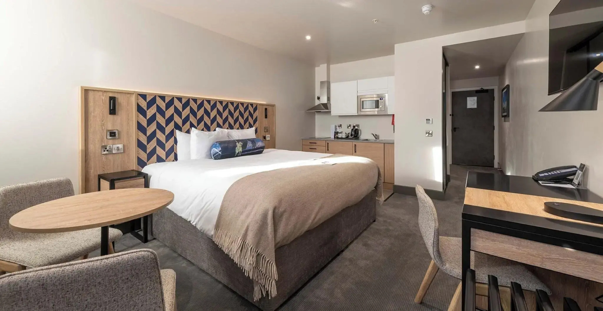 Photo - Sandman Signature Glasgow Hotel