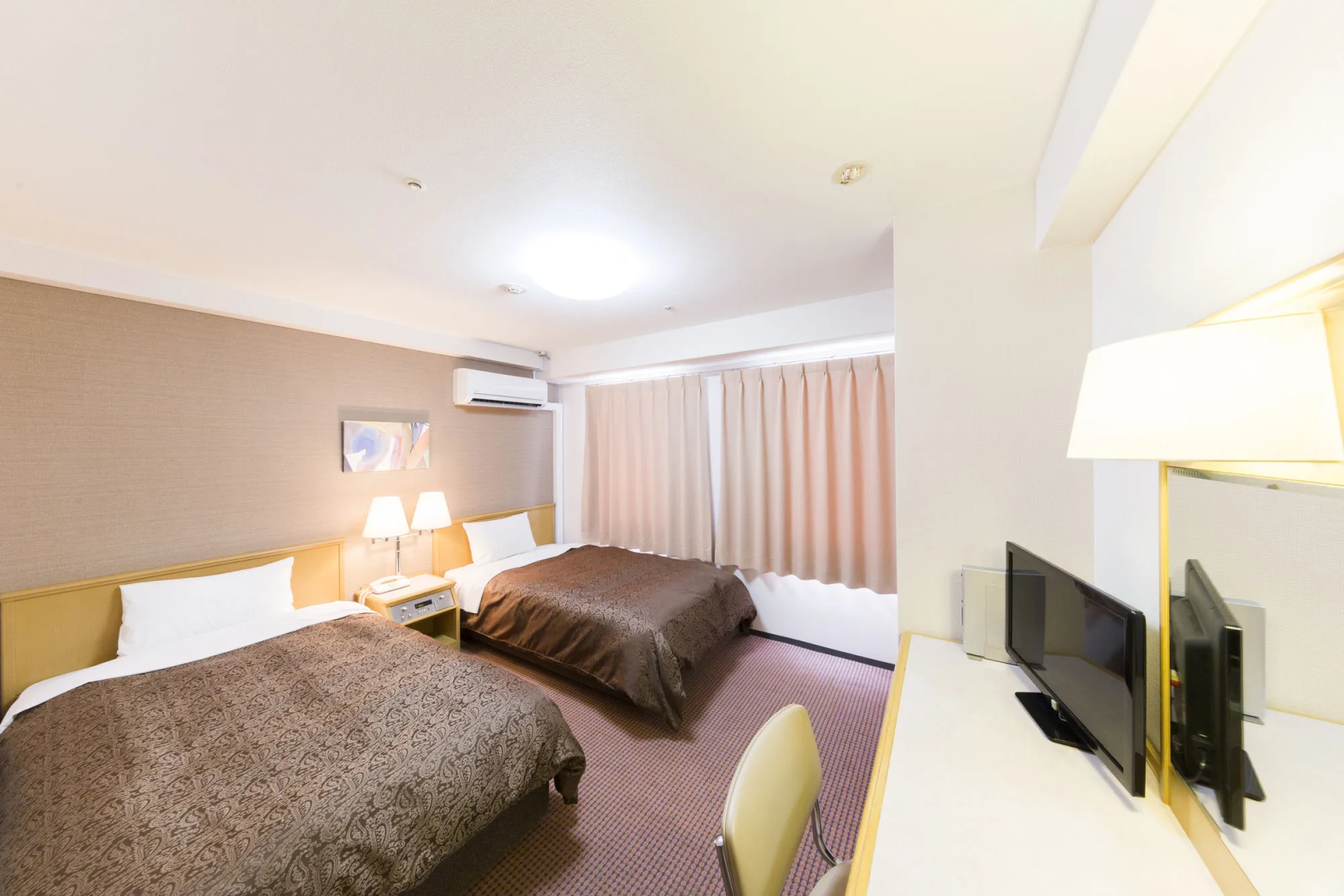 Photo - Sunny Stone Hotel