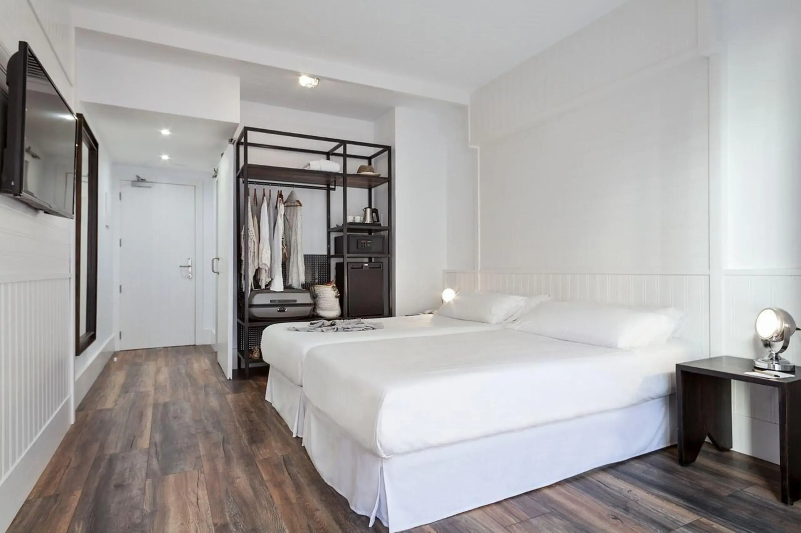 Photo - Delamar 4*Sup-Adults only (18+)