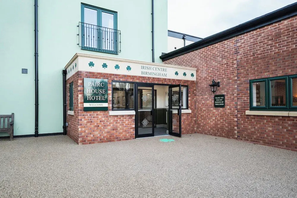 Photo - Pairc House Hotel