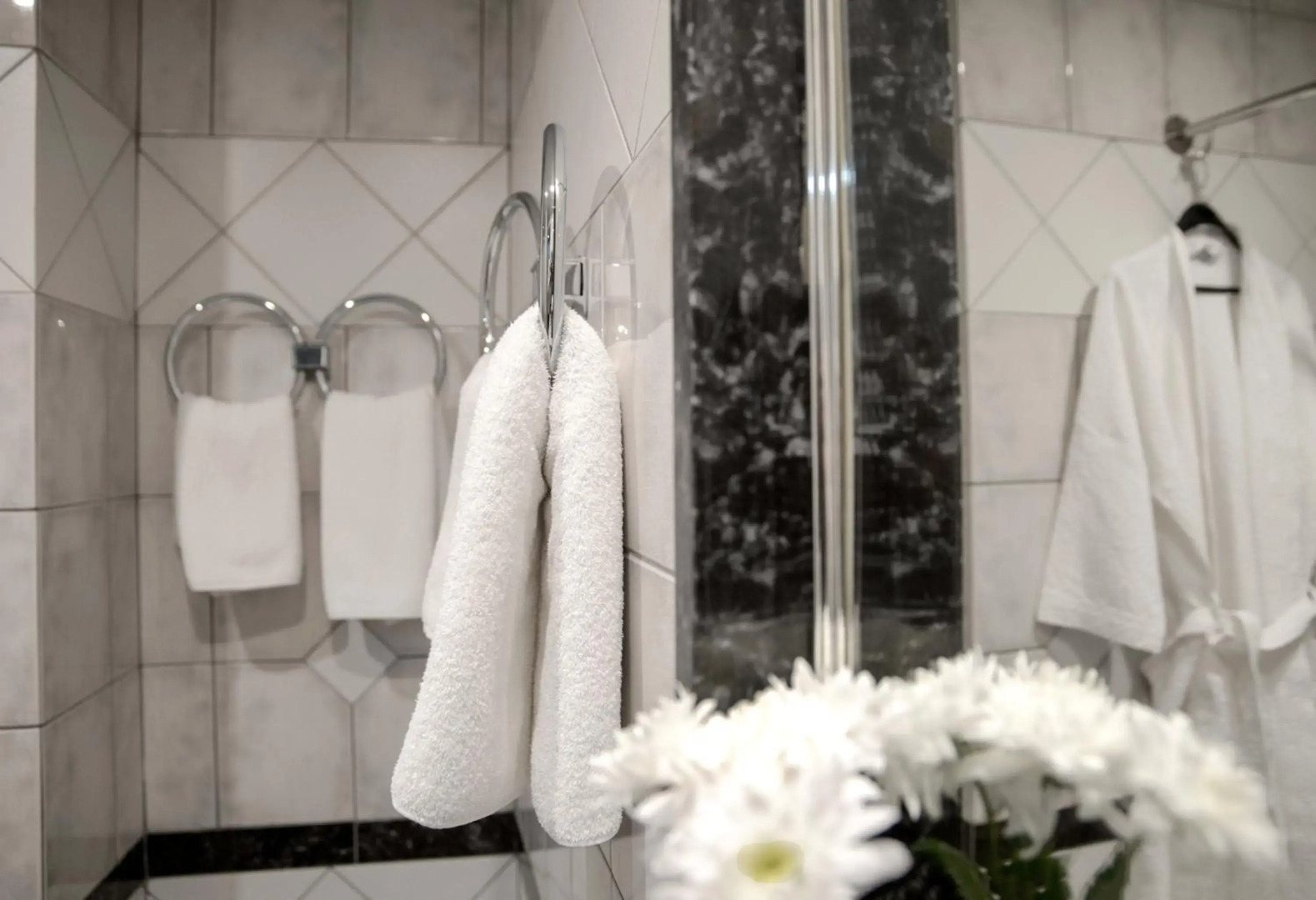 Photo - Victory Inn Hotel