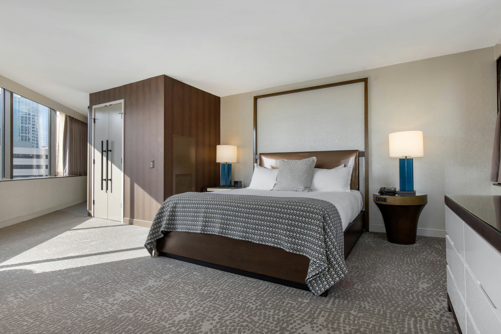 Photo - Omni Charlotte Hotel