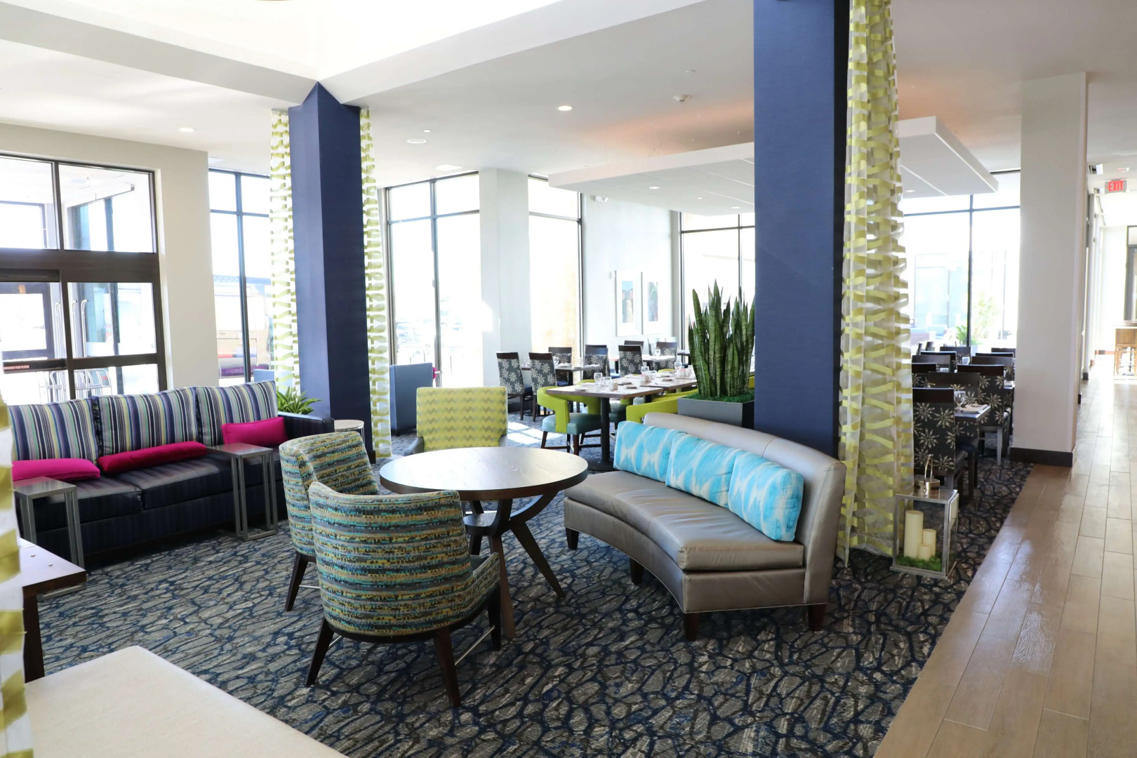 Photo - Hilton Garden Inn Austin Airport