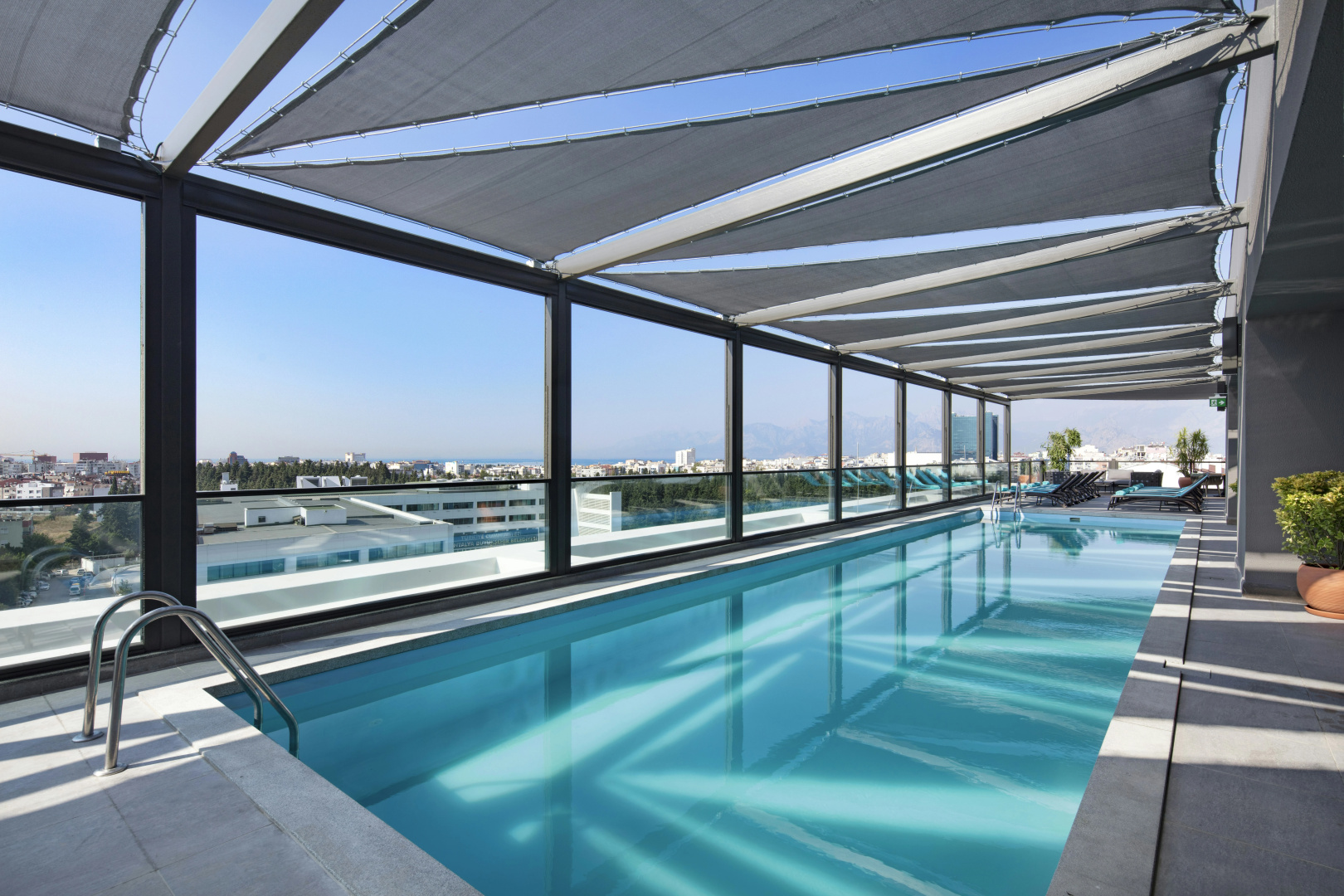 Foto - DoubleTree By Hilton Antalya City Centre
