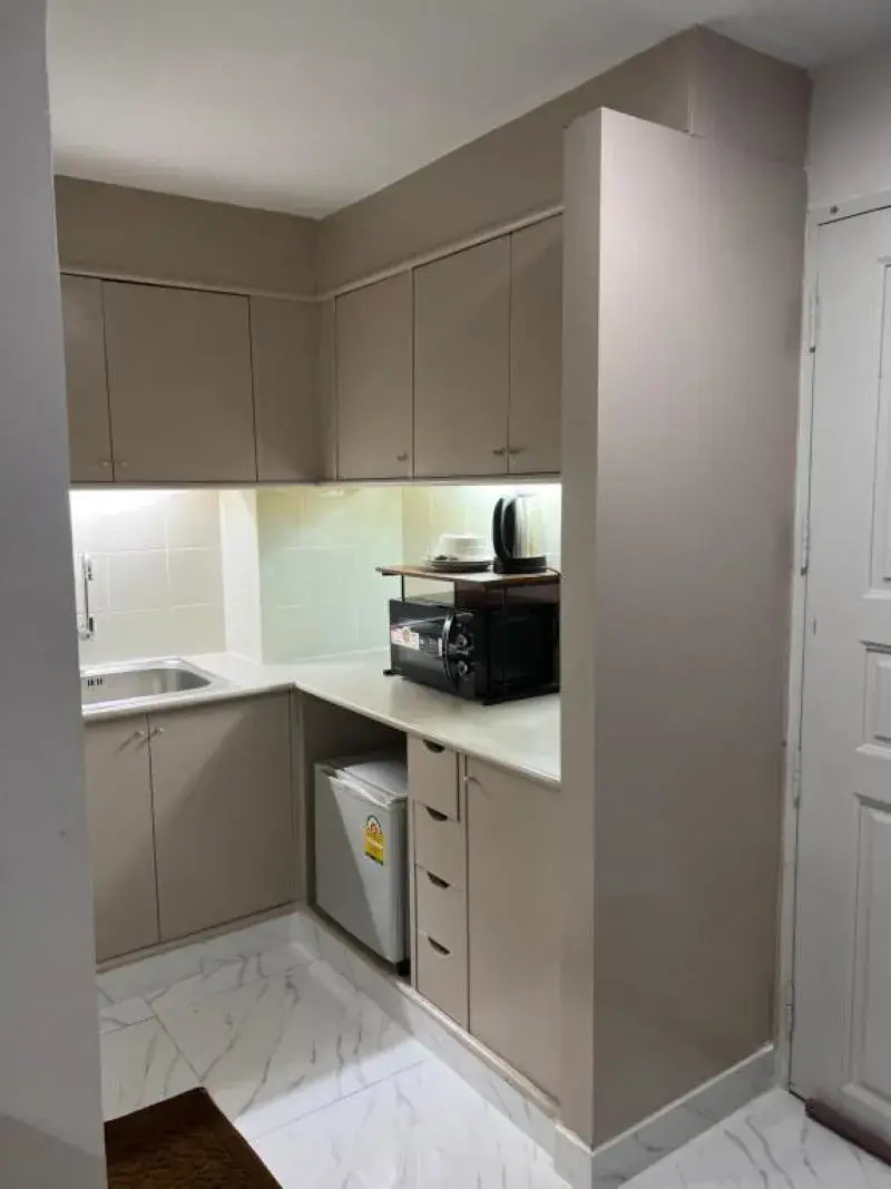 Photo - Mall Suites Hotel