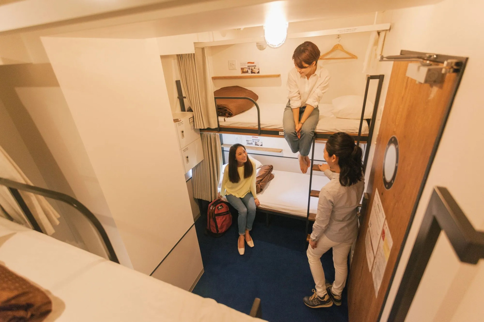 Foto - WeBase Hakata Hostel