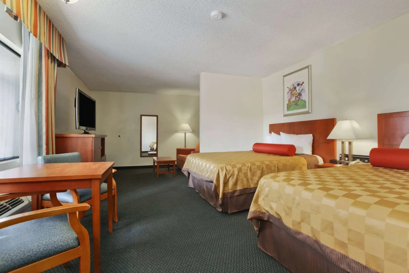 Foto - Travelodge Inn & Suites by Wyndham Anaheim on Disneyland Dr