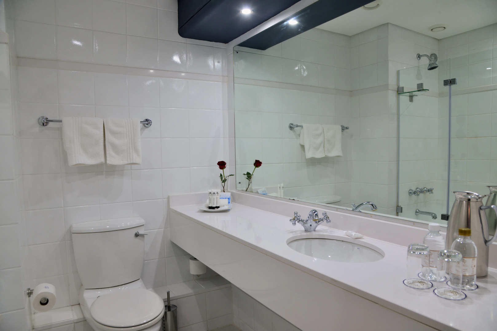 Photo - The Commodore Hotel