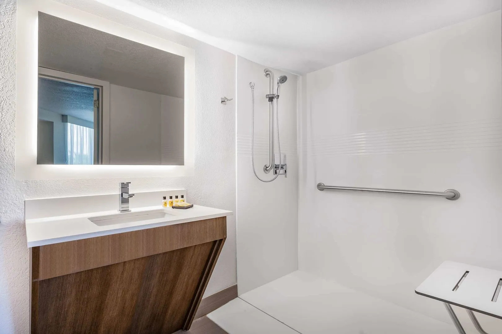 Photo - Holiday Inn Resort Kissimmee by the Parks by IHG