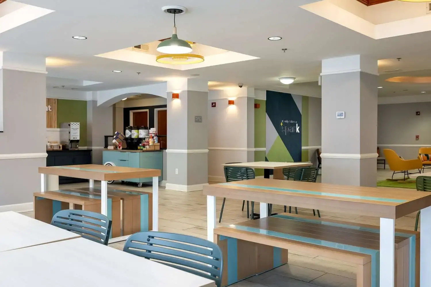 Foto - Spark by Hilton Savannah Airport