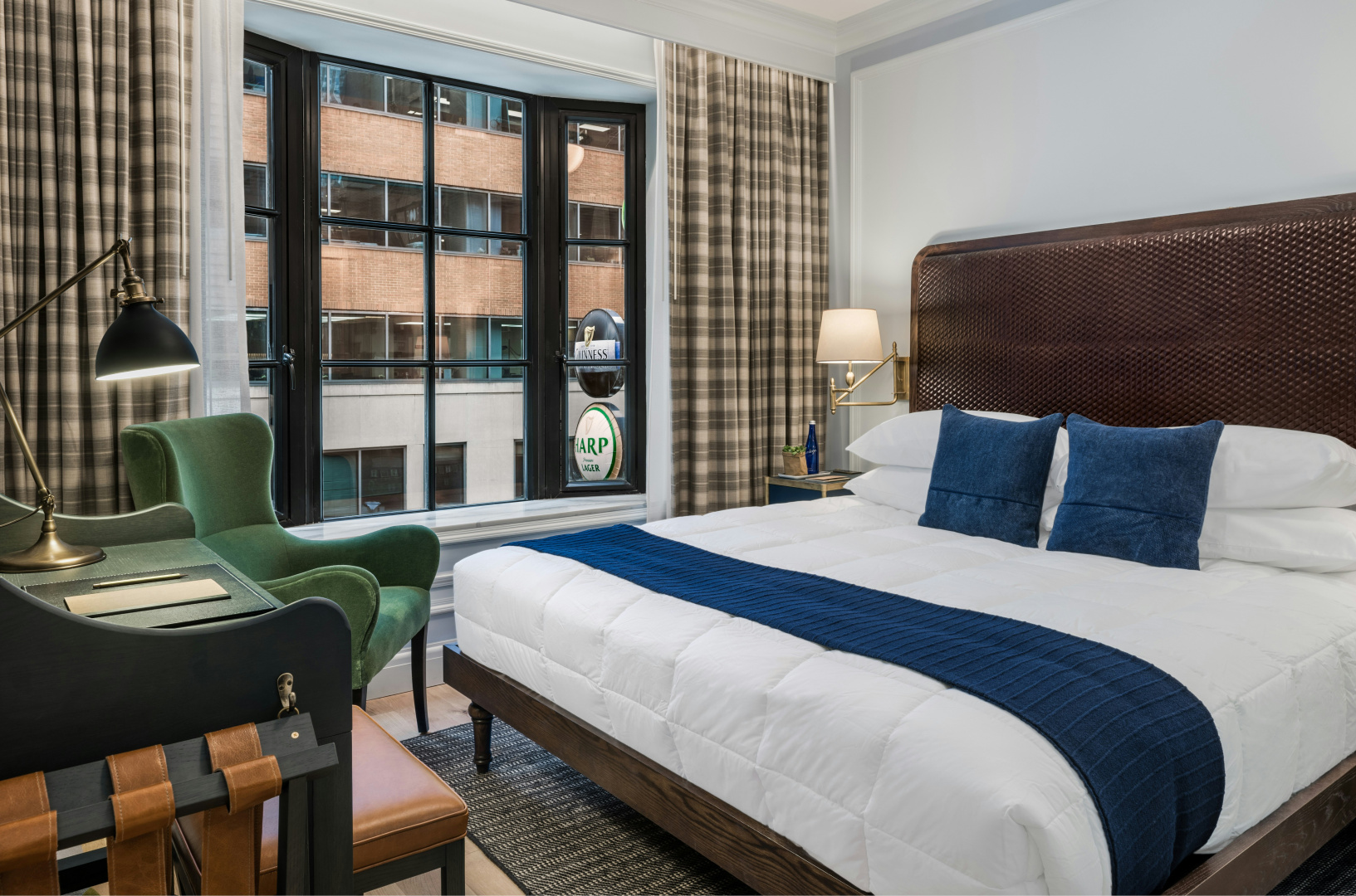Photo - Merrion Row Hotel and Public House