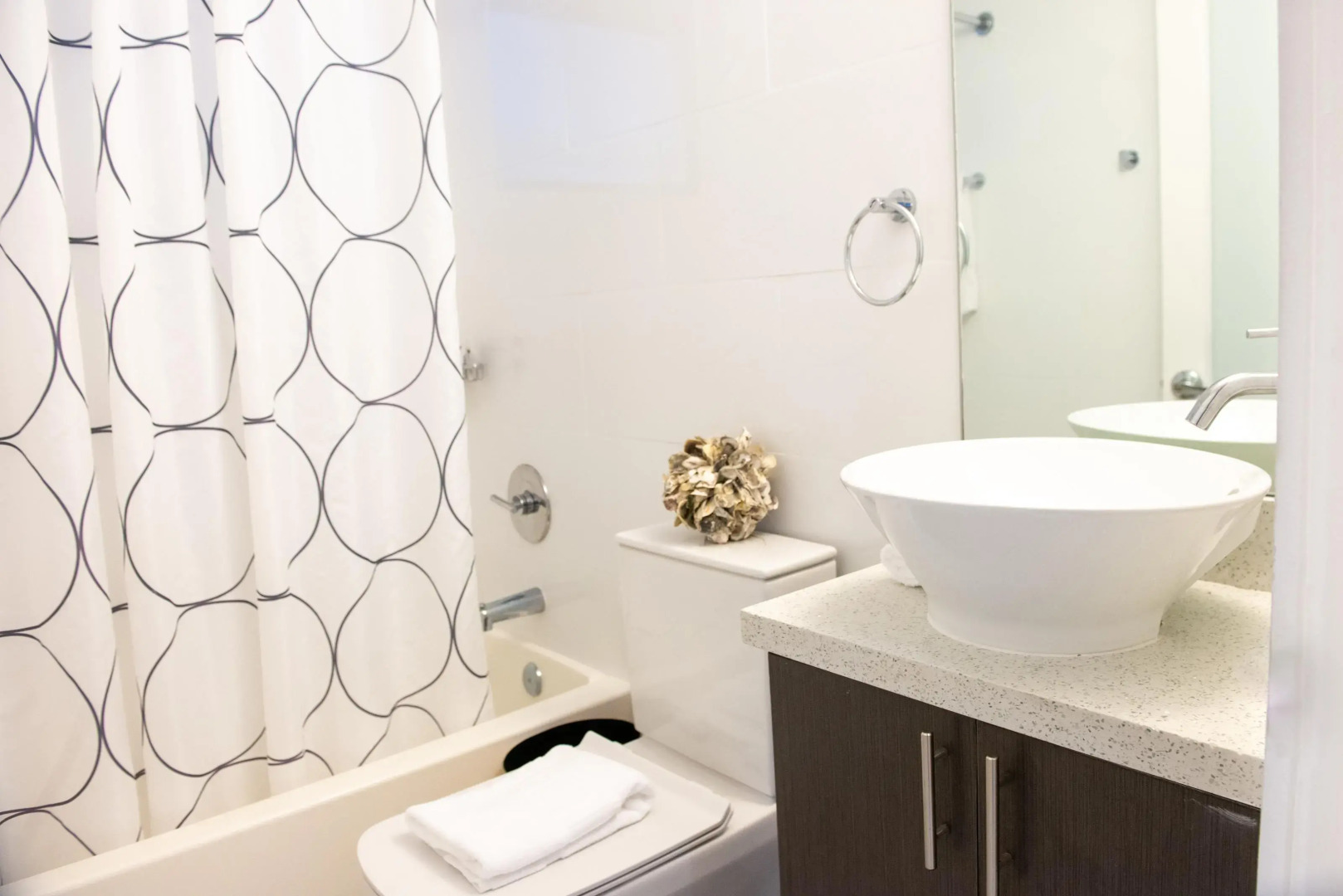 Foto - Waterside Hotel and Suites