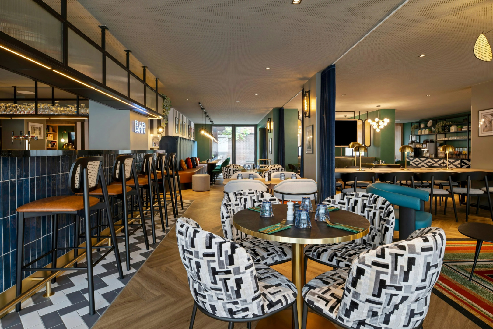 Photo - Gresham Belson Hotel