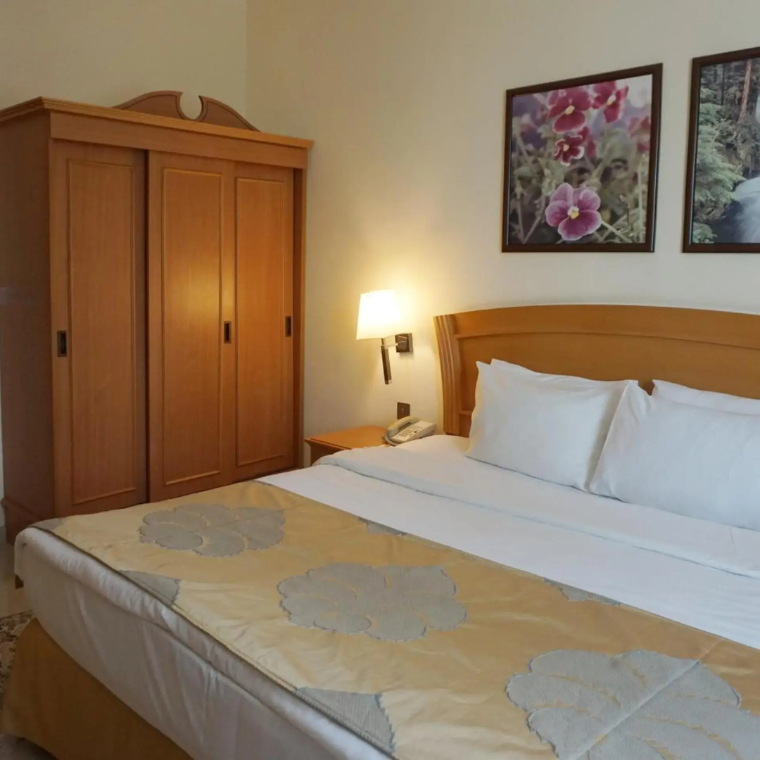 Photo - Golden Tulip Sharjah