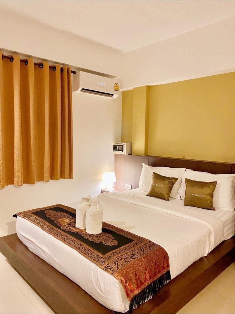 Photo - MM Hill Hotel