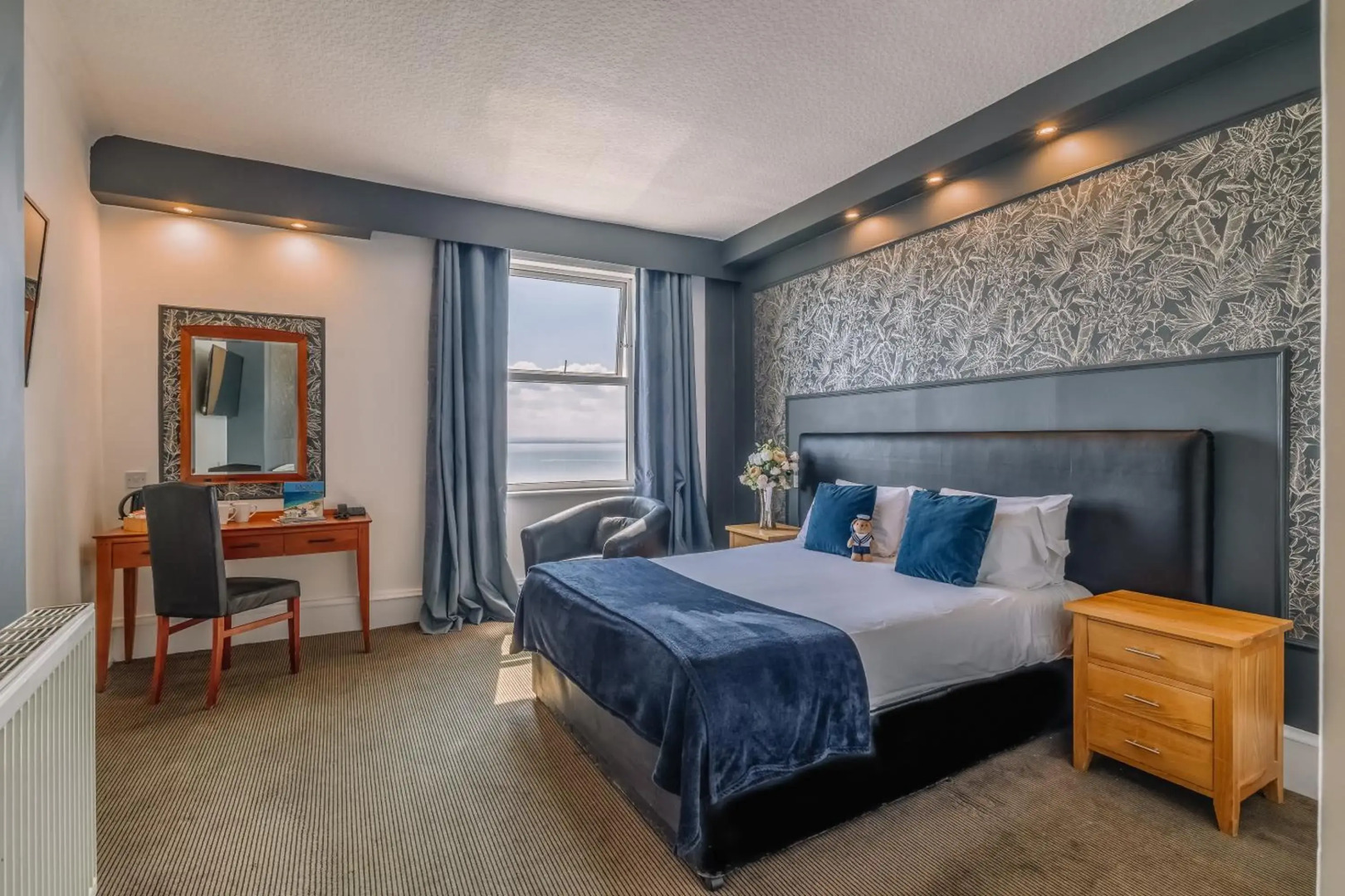 Photo - Muthu Westcliff Hotel (Near London Southend Airport)