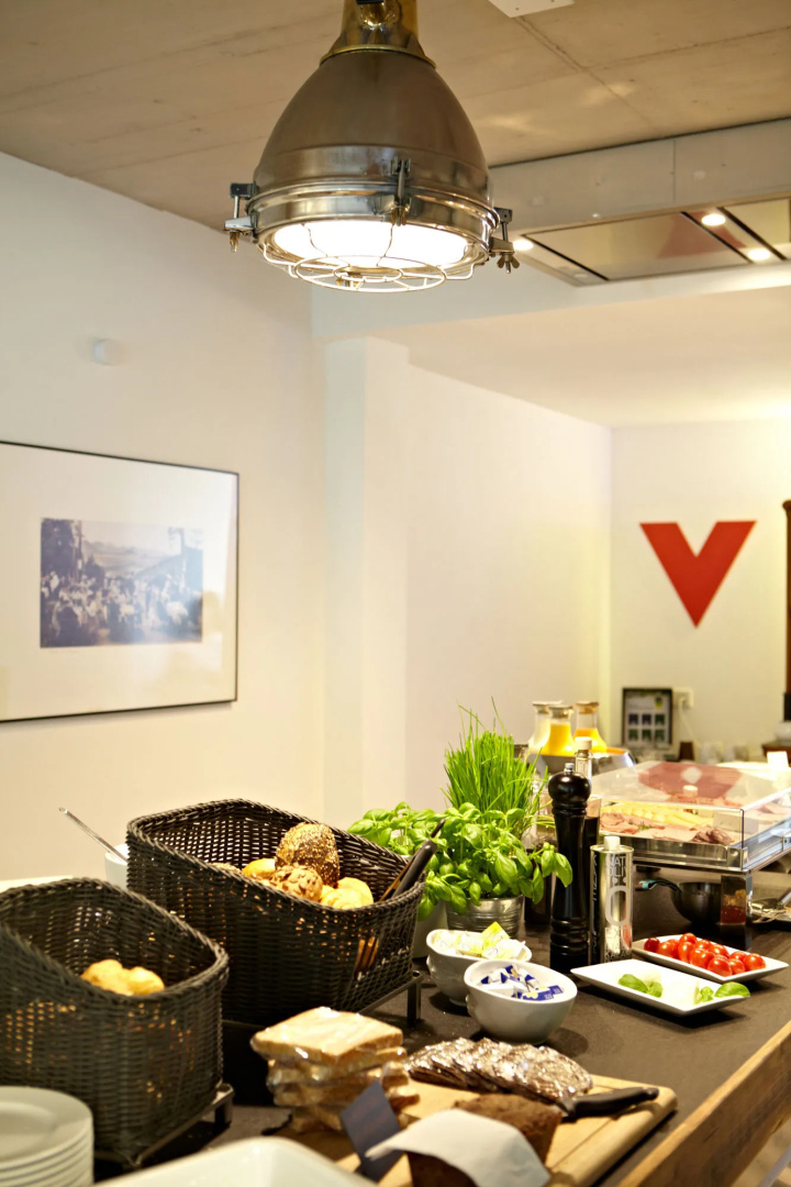 Photo - V-Hotel
