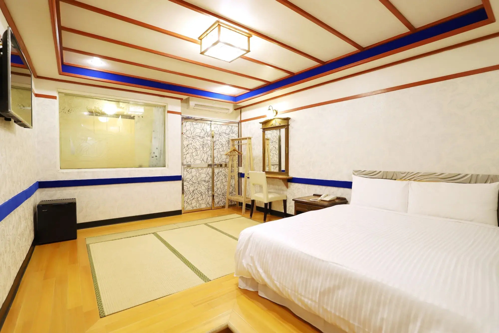 Photo - Phoenix Pavilion Hot Spring Hotel