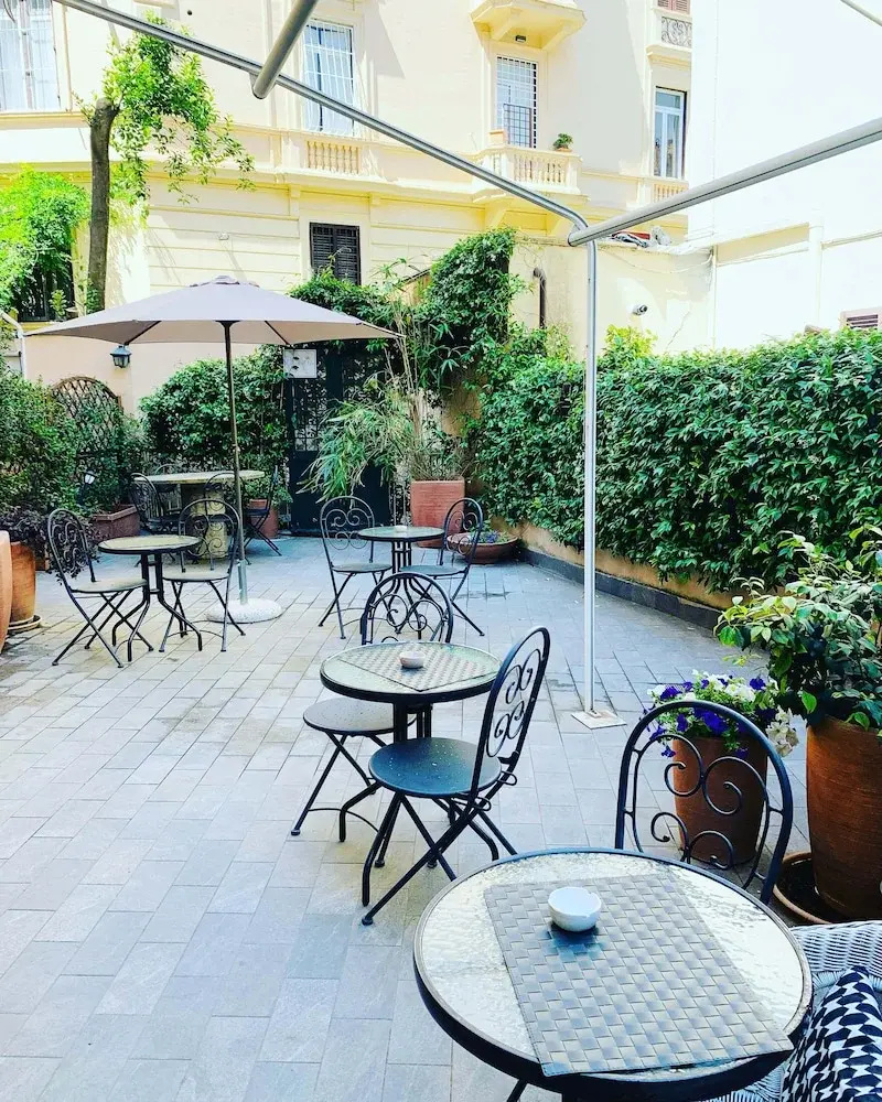Foto - la piazzetta delle regine