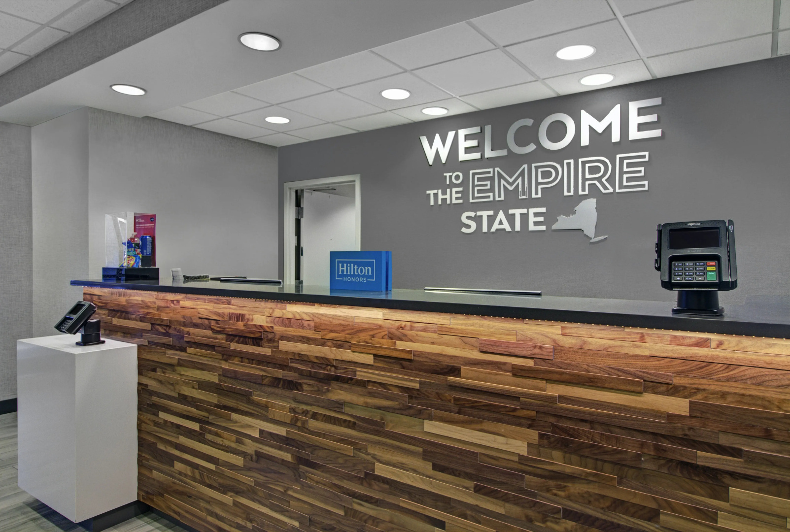 Photo - Hampton Inn & Suites Syracuse Dewitt