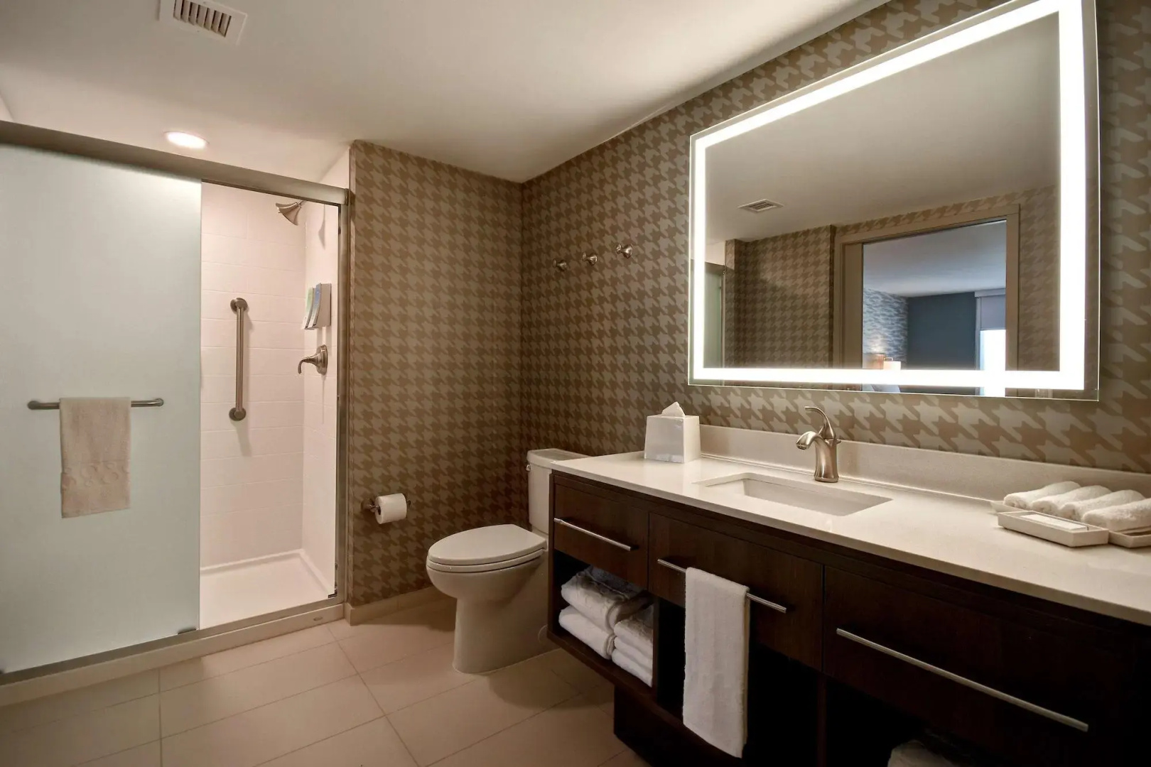 Photo - Home2 Suites by Hilton Boston South Bay