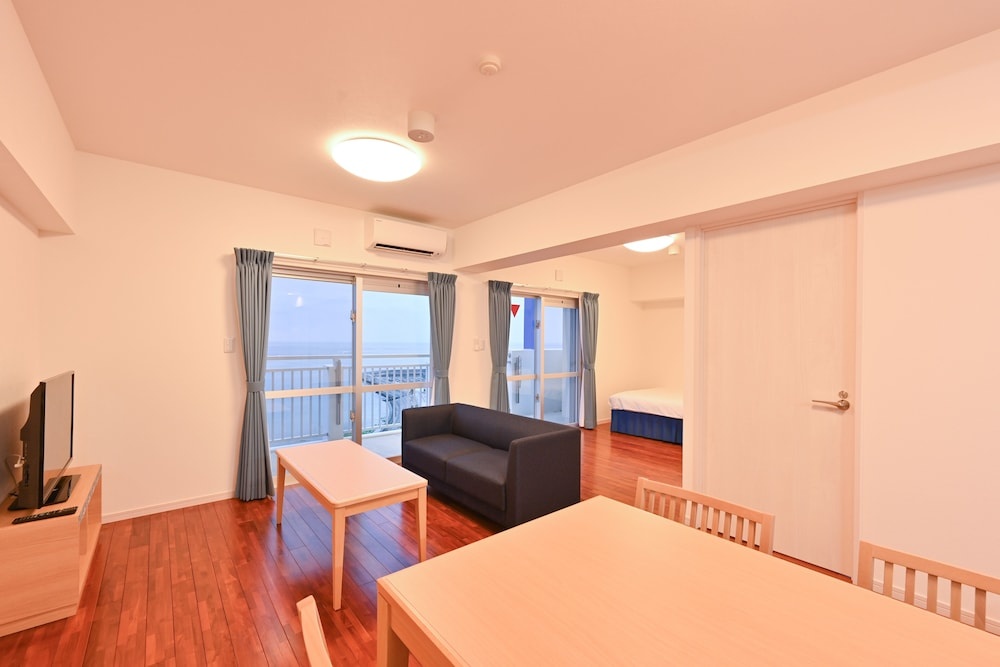 Daily & Weekly Condominium Blue Ocean Ishigaki