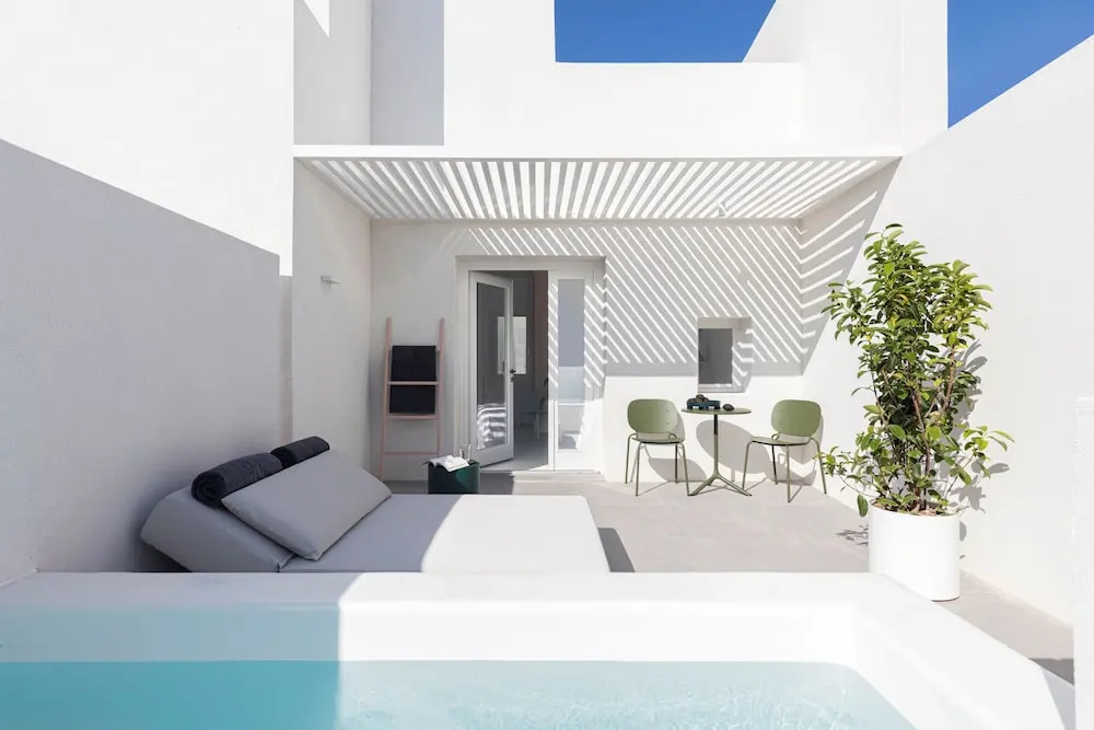 Photo - Neo Suites