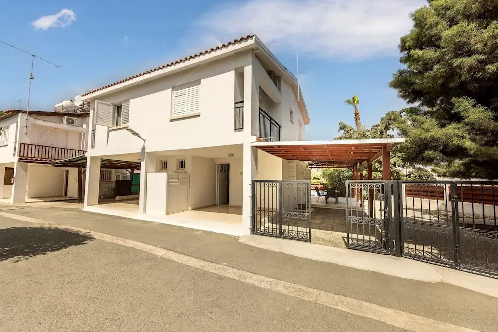 Photo - Larnaca Seaside Villa Marina 44