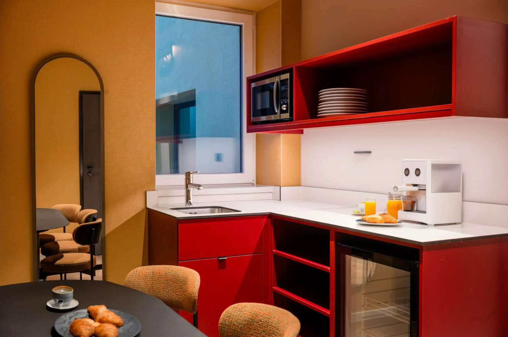 Photo - You Hotel Budapest - Handwritten Collection