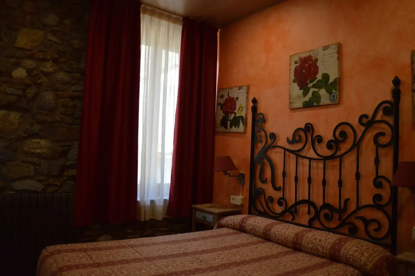 Foto - Hostal Vall D'Aneu by Arcas & Sambola
