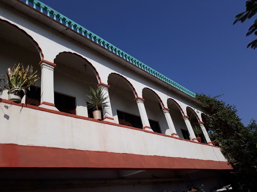 Hotel Plaza Khajuraho