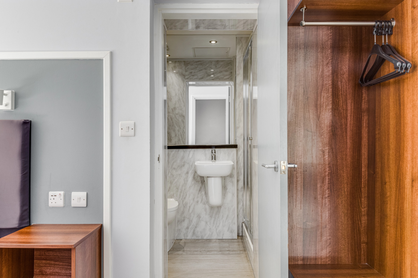 Photo - 1 Lexham Gardens Hotel