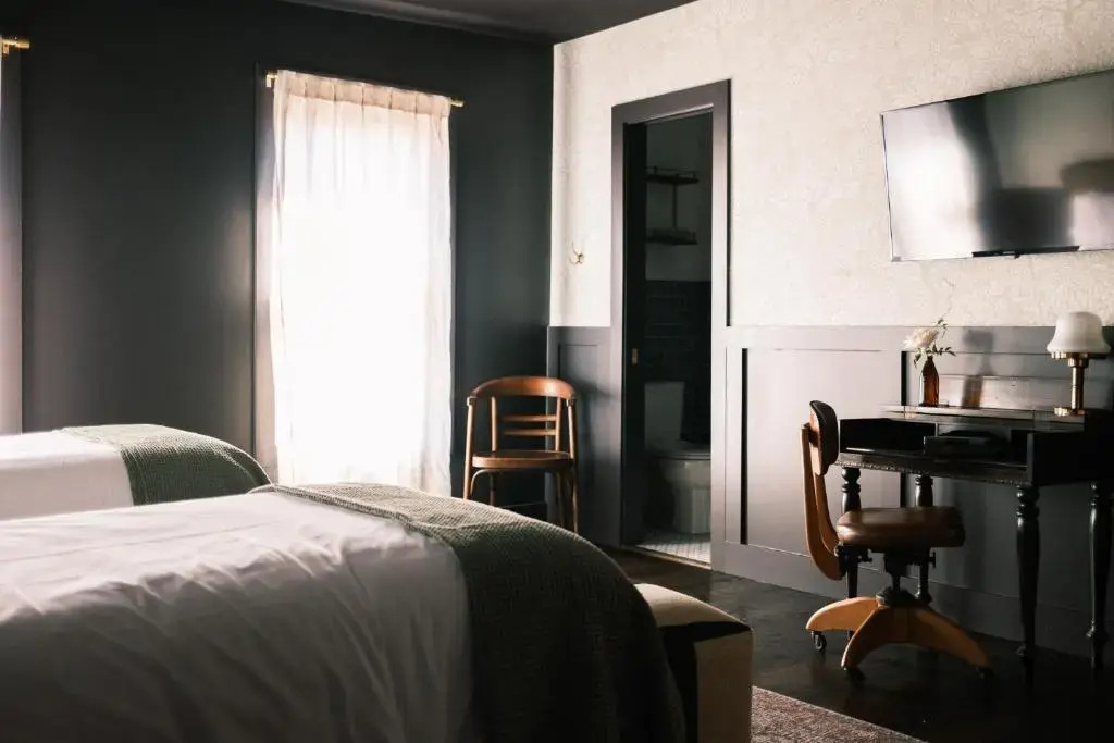Photo - The Madison Hotel