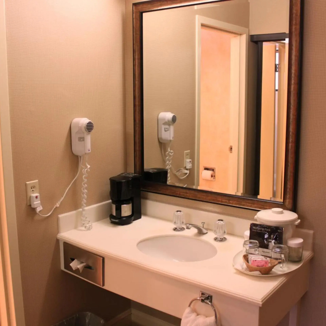 Foto - Columbus Motor Inn