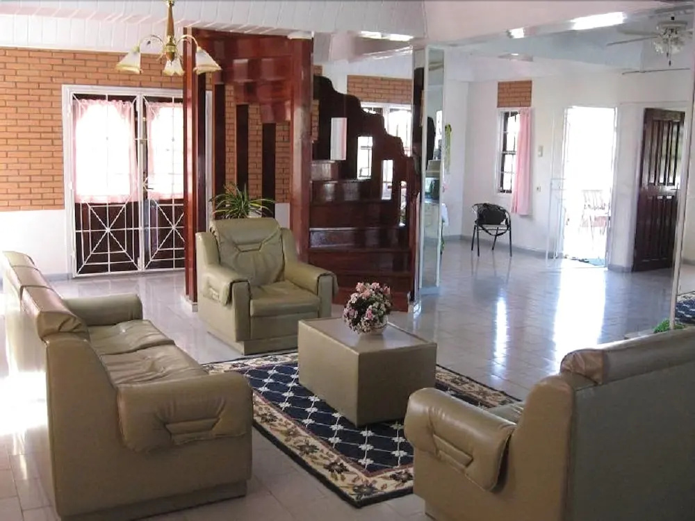 Villa Nickerie — фото 1